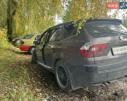 Коричневый БМВ Х3, объемом двигателя 3 л и пробегом 300 тыс. км за 2200 $, фото 5 на Automoto.ua