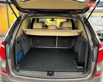 Коричневий БМВ Х3, об'ємом двигуна 3 л та пробігом 301 тис. км за 9999 $, фото 37 на Automoto.ua