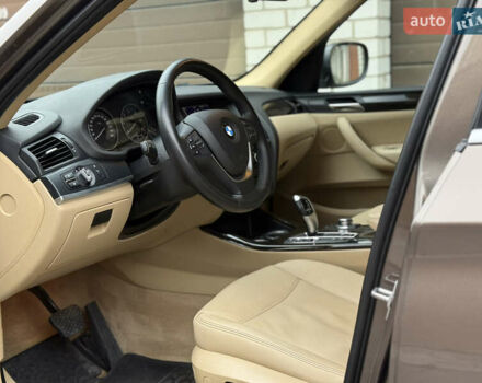 Коричневый БМВ Х3, объемом двигателя 3 л и пробегом 166 тыс. км за 16800 $, фото 7 на Automoto.ua