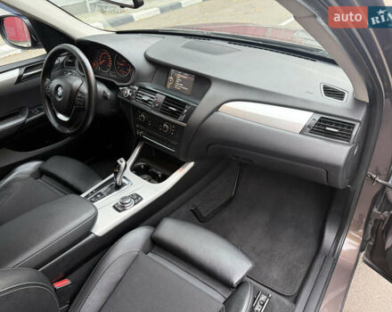 Коричневый БМВ Х3, объемом двигателя 2 л и пробегом 230 тыс. км за 15300 $, фото 15 на Automoto.ua