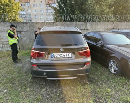 Коричневый БМВ Х3, объемом двигателя 2 л и пробегом 145 тыс. км за 6500 $, фото 2 на Automoto.ua