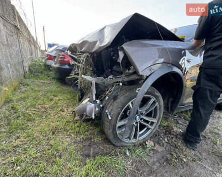 Коричневый БМВ Х3, объемом двигателя 2 л и пробегом 145 тыс. км за 6500 $, фото 13 на Automoto.ua