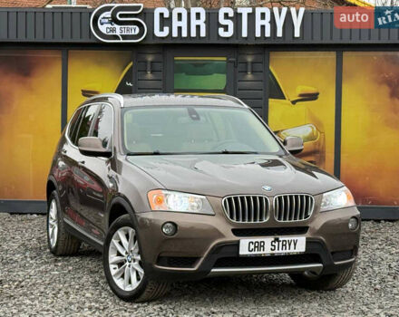 Коричневый БМВ Х3, объемом двигателя 3 л и пробегом 301 тыс. км за 9999 $, фото 1 на Automoto.ua