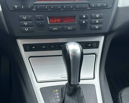 Червоний БМВ Х3, об'ємом двигуна 2.5 л та пробігом 136 тис. км за 13500 $, фото 12 на Automoto.ua