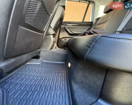 БМВ Х3 2011 в Ивано-Франковске на Automoto.ua Красный БМВ Х3, объемом двигателя 3 л и пробегом 104 тыс. км за 19700 $, фото 54 на Automoto.ua