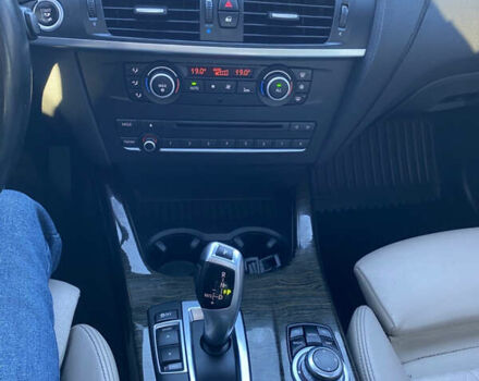 Красный БМВ Х3, объемом двигателя 2 л и пробегом 265 тыс. км за 13600 $, фото 26 на Automoto.ua