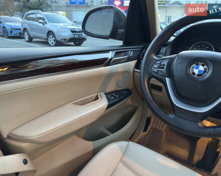 Красный БМВ Х3, объемом двигателя 2 л и пробегом 64 тыс. км за 17499 $, фото 23 на Automoto.ua