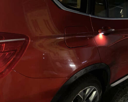 Червоний БМВ Х3, об'ємом двигуна 2 л та пробігом 150 тис. км за 15000 $, фото 2 на Automoto.ua