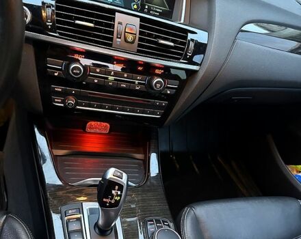 Красный БМВ Х3, объемом двигателя 2 л и пробегом 150 тыс. км за 19500 $, фото 11 на Automoto.ua