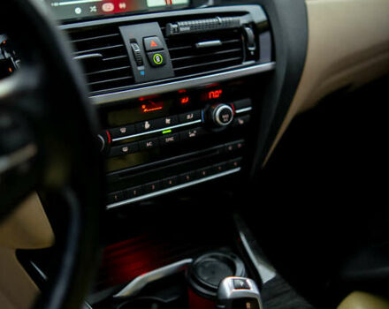 Красный БМВ Х3, объемом двигателя 2 л и пробегом 180 тыс. км за 16200 $, фото 14 на Automoto.ua