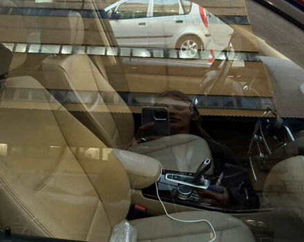 Красный БМВ Х3, объемом двигателя 2 л и пробегом 134 тыс. км за 21500 $, фото 7 на Automoto.ua