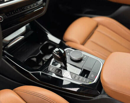 Червоний БМВ Х3, об'ємом двигуна 2 л та пробігом 40 тис. км за 41900 $, фото 9 на Automoto.ua