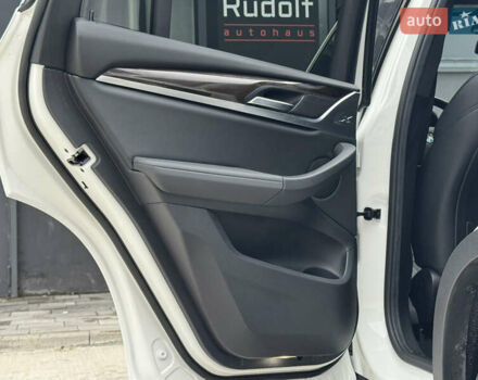 БМВ Х3, объемом двигателя 0 л и пробегом 115 тыс. км за 26000 $, фото 28 на Automoto.ua