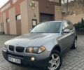 Серый БМВ Х3, объемом двигателя 3 л и пробегом 320 тыс. км за 4200 $, фото 1 на Automoto.ua