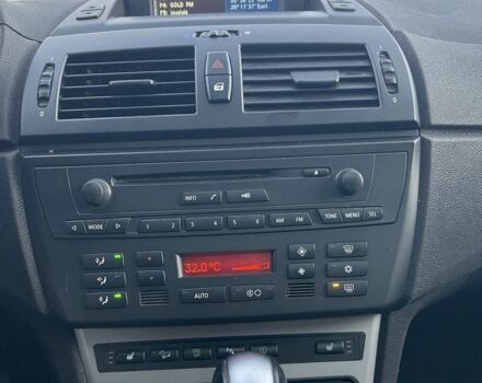 Серый БМВ Х3, объемом двигателя 3 л и пробегом 320 тыс. км за 4200 $, фото 19 на Automoto.ua