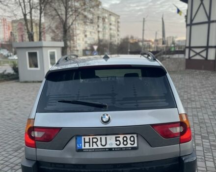 Серый БМВ Х3, объемом двигателя 3 л и пробегом 320 тыс. км за 4200 $, фото 4 на Automoto.ua