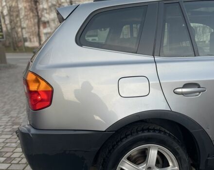 Серый БМВ Х3, объемом двигателя 3 л и пробегом 320 тыс. км за 4200 $, фото 13 на Automoto.ua