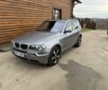 Серый БМВ Х3, объемом двигателя 3 л и пробегом 280 тыс. км за 6000 $, фото 1 на Automoto.ua