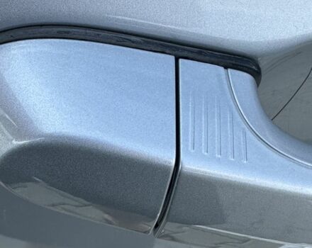 Сірий БМВ Х3, об'ємом двигуна 2 л та пробігом 195 тис. км за 13700 $, фото 10 на Automoto.ua