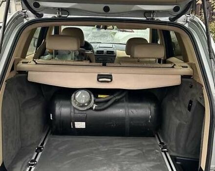 Серый БМВ Х3, объемом двигателя 2.98 л и пробегом 340 тыс. км за 7500 $, фото 11 на Automoto.ua