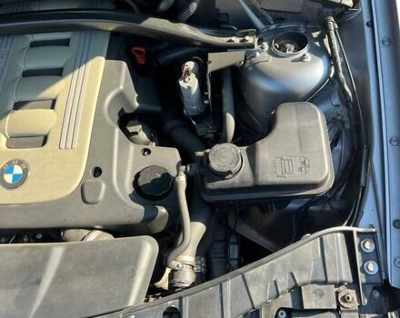 БМВ Х3 2004 у Чернівцях на Automoto.ua Сірий БМВ Х3, об'ємом двигуна 2.99 л та пробігом 320 тис. км за 9850 $, фото 4 на Automoto.ua