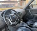 Серый БМВ Х3, объемом двигателя 3 л и пробегом 350 тыс. км за 5499 $, фото 8 на Automoto.ua