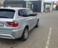 Серый БМВ Х3, объемом двигателя 3 л и пробегом 450 тыс. км за 9000 $, фото 4 на Automoto.ua
