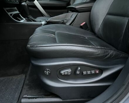 Сірий БМВ Х3, об'ємом двигуна 3 л та пробігом 275 тис. км за 5846 $, фото 13 на Automoto.ua