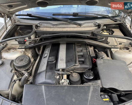 Серый БМВ Х3, объемом двигателя 2.49 л и пробегом 200 тыс. км за 8900 $, фото 12 на Automoto.ua