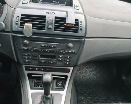 Серый БМВ Х3, объемом двигателя 2.99 л и пробегом 318 тыс. км за 9200 $, фото 8 на Automoto.ua