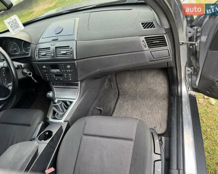 Серый БМВ Х3, объемом двигателя 2.99 л и пробегом 256 тыс. км за 8500 $, фото 9 на Automoto.ua
