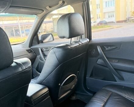 Серый БМВ Х3, объемом двигателя 3 л и пробегом 350 тыс. км за 5499 $, фото 9 на Automoto.ua