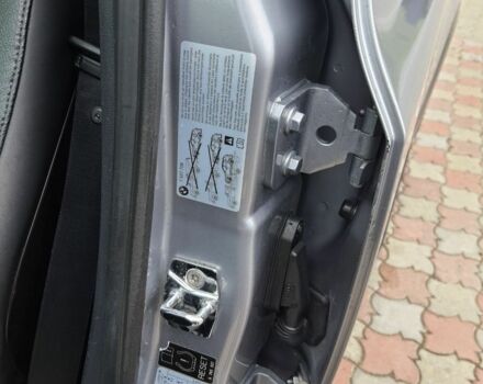 Серый БМВ Х3, объемом двигателя 2.5 л и пробегом 320 тыс. км за 7000 $, фото 7 на Automoto.ua