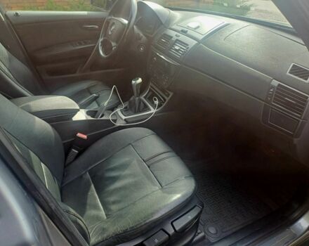 Серый БМВ Х3, объемом двигателя 3 л и пробегом 300 тыс. км за 4900 $, фото 11 на Automoto.ua