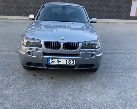 Серый БМВ Х3, объемом двигателя 3 л и пробегом 1 тыс. км за 5999 $, фото 1 на Automoto.ua
