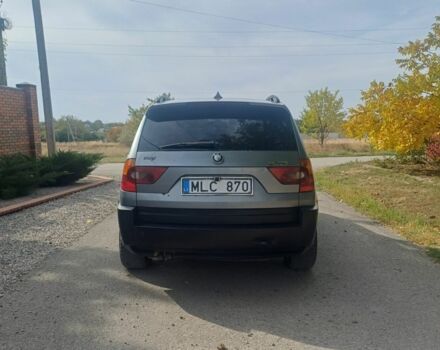 Серый БМВ Х3, объемом двигателя 3 л и пробегом 300 тыс. км за 4900 $, фото 4 на Automoto.ua