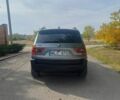 Серый БМВ Х3, объемом двигателя 3 л и пробегом 300 тыс. км за 4900 $, фото 4 на Automoto.ua