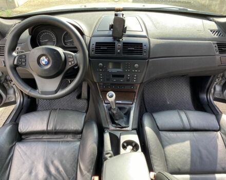 Серый БМВ Х3, объемом двигателя 2 л и пробегом 250 тыс. км за 5000 $, фото 2 на Automoto.ua