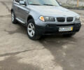 Серый БМВ Х3, объемом двигателя 2 л и пробегом 475 тыс. км за 4618 $, фото 1 на Automoto.ua