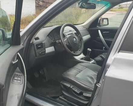 Серый БМВ Х3, объемом двигателя 2 л и пробегом 314 тыс. км за 4500 $, фото 8 на Automoto.ua