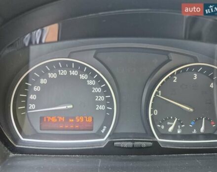 Серый БМВ Х3, объемом двигателя 2 л и пробегом 175 тыс. км за 9000 $, фото 4 на Automoto.ua