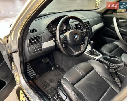 Серый БМВ Х3, объемом двигателя 3 л и пробегом 204 тыс. км за 10500 $, фото 12 на Automoto.ua