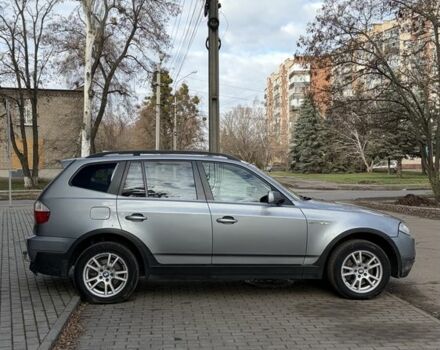 Серый БМВ Х3, объемом двигателя 3 л и пробегом 300 тыс. км за 5300 $, фото 3 на Automoto.ua
