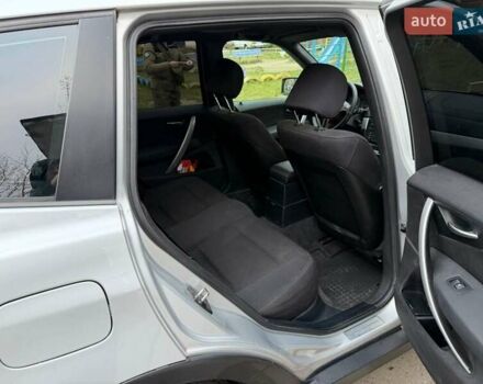 Серый БМВ Х3, объемом двигателя 2 л и пробегом 310 тыс. км за 4650 $, фото 1 на Automoto.ua