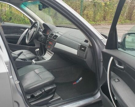 Серый БМВ Х3, объемом двигателя 2 л и пробегом 314 тыс. км за 4500 $, фото 14 на Automoto.ua