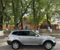 Серый БМВ Х3, объемом двигателя 3 л и пробегом 330 тыс. км за 7878 $, фото 2 на Automoto.ua