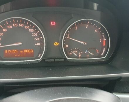 Серый БМВ Х3, объемом двигателя 2 л и пробегом 314 тыс. км за 4500 $, фото 12 на Automoto.ua