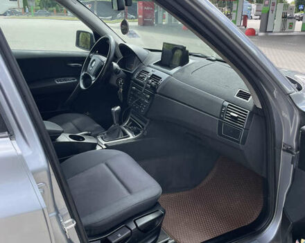 Серый БМВ Х3, объемом двигателя 2 л и пробегом 277 тыс. км за 12500 $, фото 13 на Automoto.ua