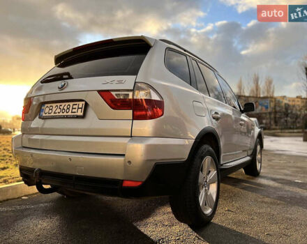 Серый БМВ Х3, объемом двигателя 3 л и пробегом 204 тыс. км за 10500 $, фото 6 на Automoto.ua