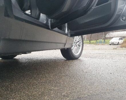 Серый БМВ Х3, объемом двигателя 2 л и пробегом 314 тыс. км за 4500 $, фото 17 на Automoto.ua